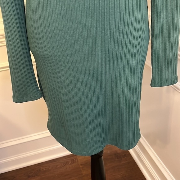 Forever 21 Hunter Green Long Sleeve Knit BodyCon Dress Size Large - Picture 6 of 11